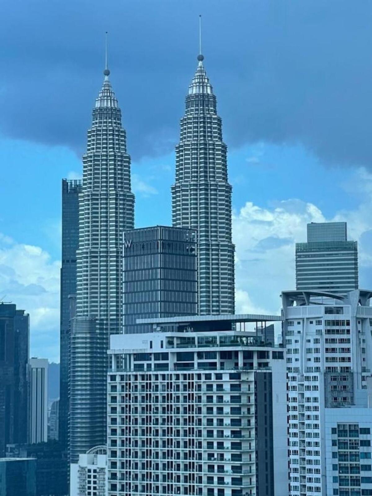 Infinitum Klcc , Infinity Pool 360 View *