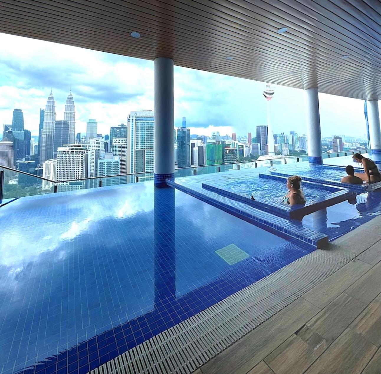 Infinitum Klcc , Infinity Pool 360 View Pangsapuri Kuala Lumpur