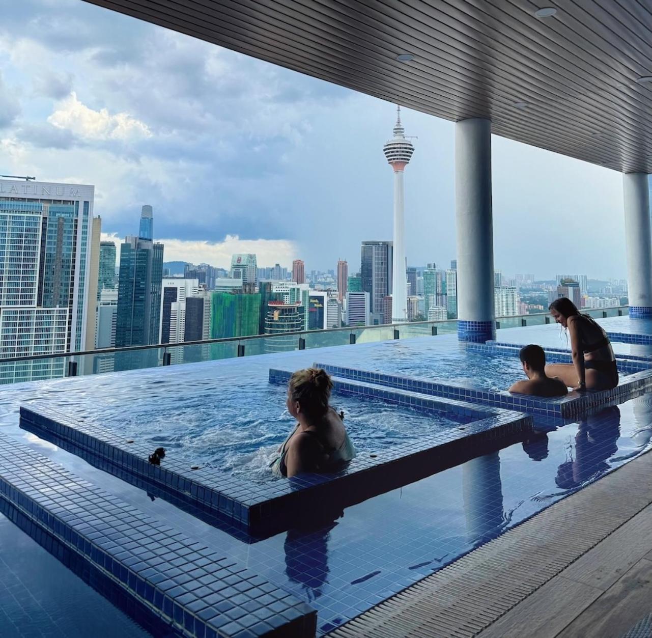 Pangsapuri Infinitum Klcc , Infinity Pool 360 View Kuala Lumpur