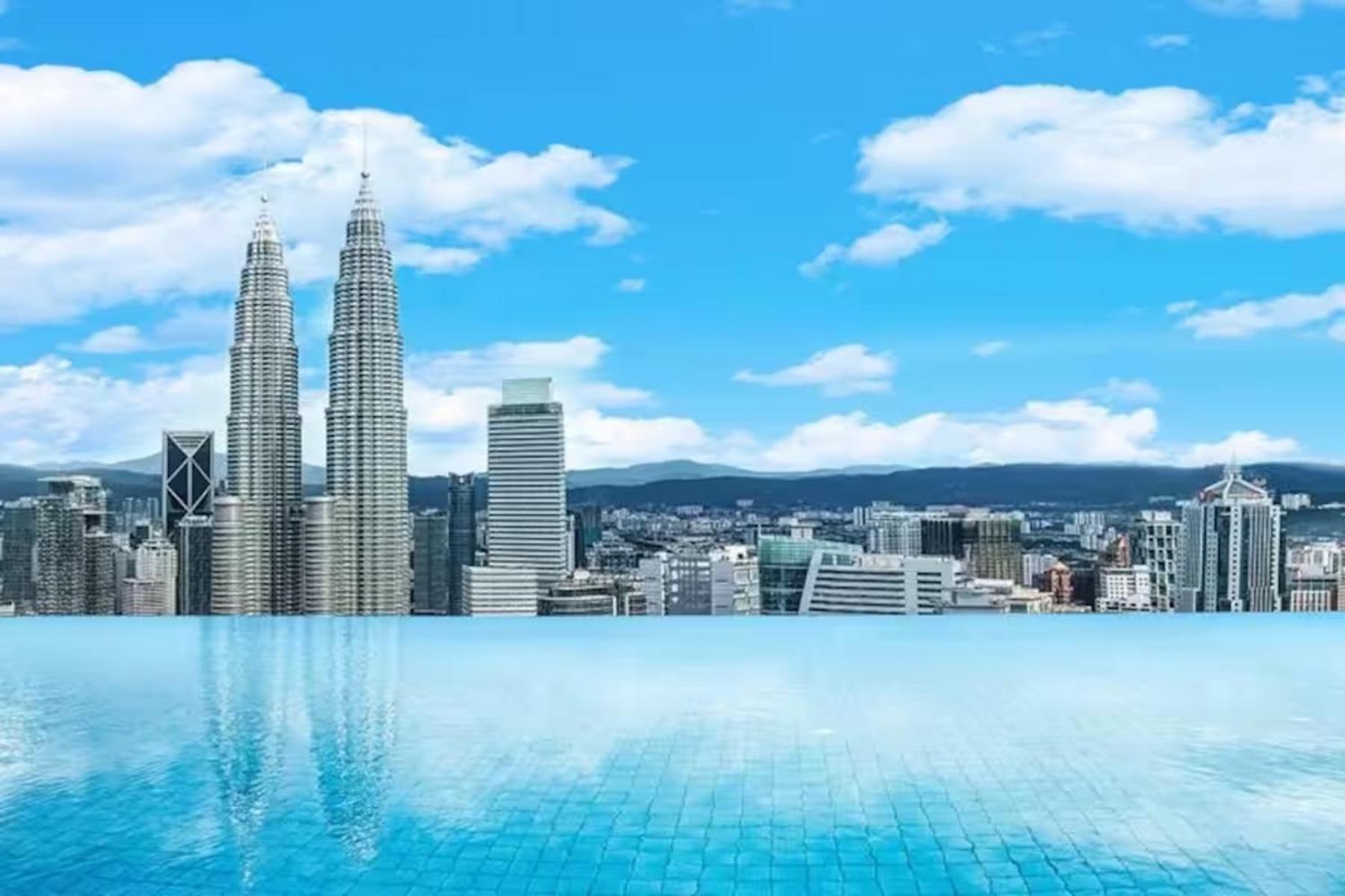 Infinitum Klcc , Infinity Pool 360 View * Kuala Lumpur